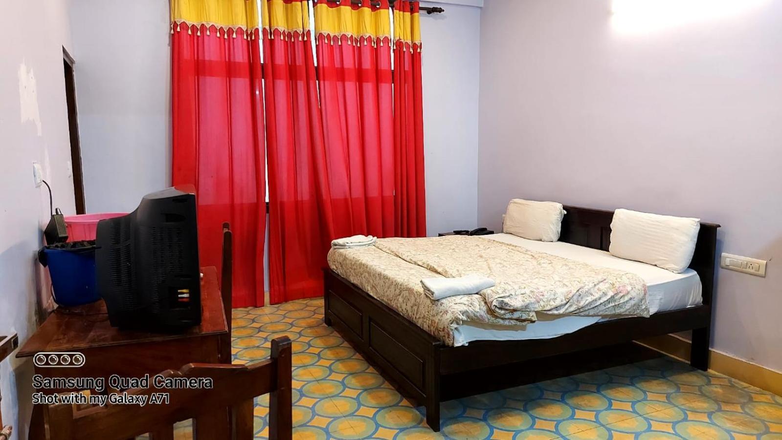 โฮเต็ล รานิ มาฮอล Bed & Breakfast ชัยปุระ ภายนอก รูปภาพ